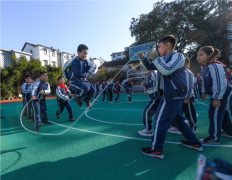 体育实践等方面的课后服务项目为学生提供专业